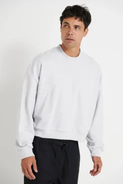 Hoodies & Sweaters><noscript><img width=