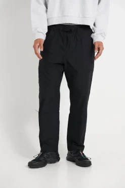 Pants><noscript><img width=