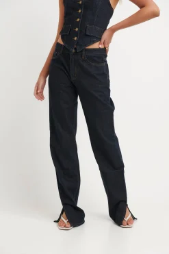Pants><noscript><img width=