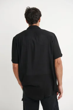 Shirts><noscript><img width=
