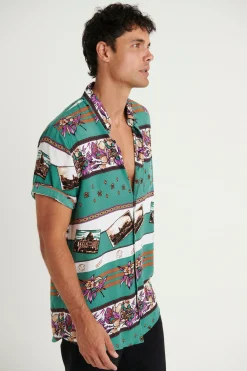 Shirts><noscript><img width=