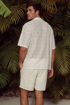 Shirts><noscript><img width=