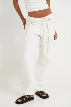 Pants><noscript><img width=