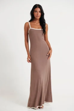 Dresses><noscript><img width=