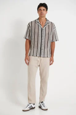 Pants><noscript><img width=