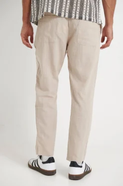 Pants><noscript><img width=