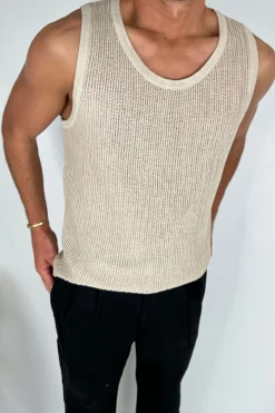 Tanks><noscript><img width=