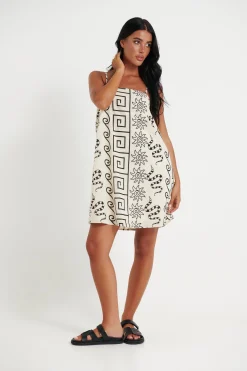 Dresses><noscript><img width=
