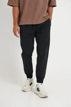 Pants><noscript><img width=