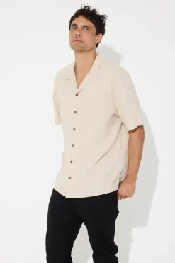 Shirts><noscript><img width=