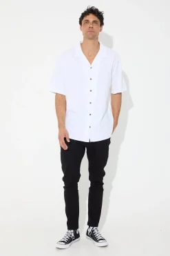 Shirts><noscript><img width=