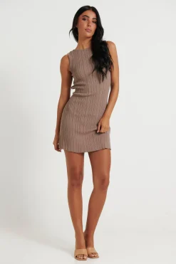 Dresses><noscript><img width=