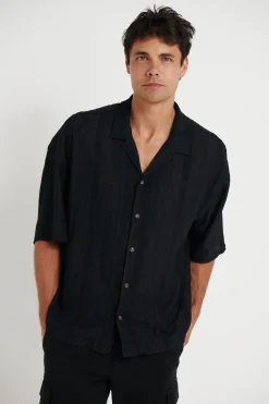 Shirts><noscript><img width=