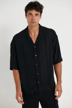 Shirts><noscript><img width=