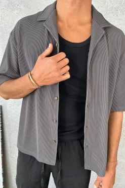 Shirts><noscript><img width=