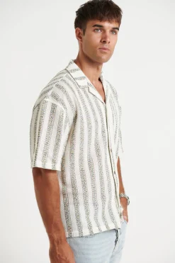Shirts><noscript><img width=