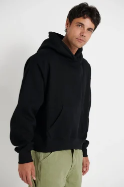 Hoodies & Sweaters><noscript><img width=
