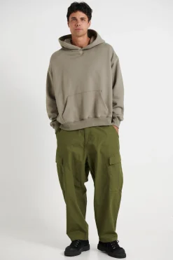Hoodies & Sweaters><noscript><img width=
