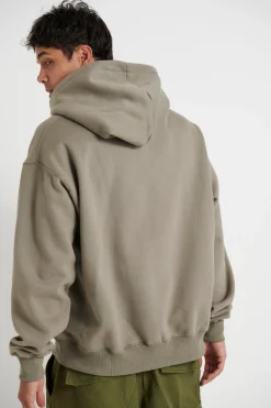 Hoodies & Sweaters><noscript><img width=