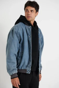 Jackets><noscript><img width=